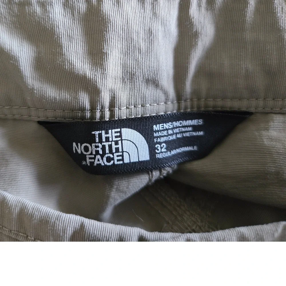 The North Face Mens Cargo Shorts Tan Khaki Nylon Hiking Trail Utility Size 32